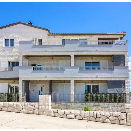 M&Z Apartmani Primošten Exterior foto
