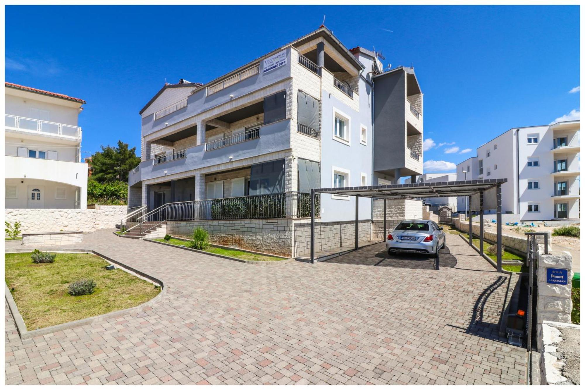 M&z Apartment