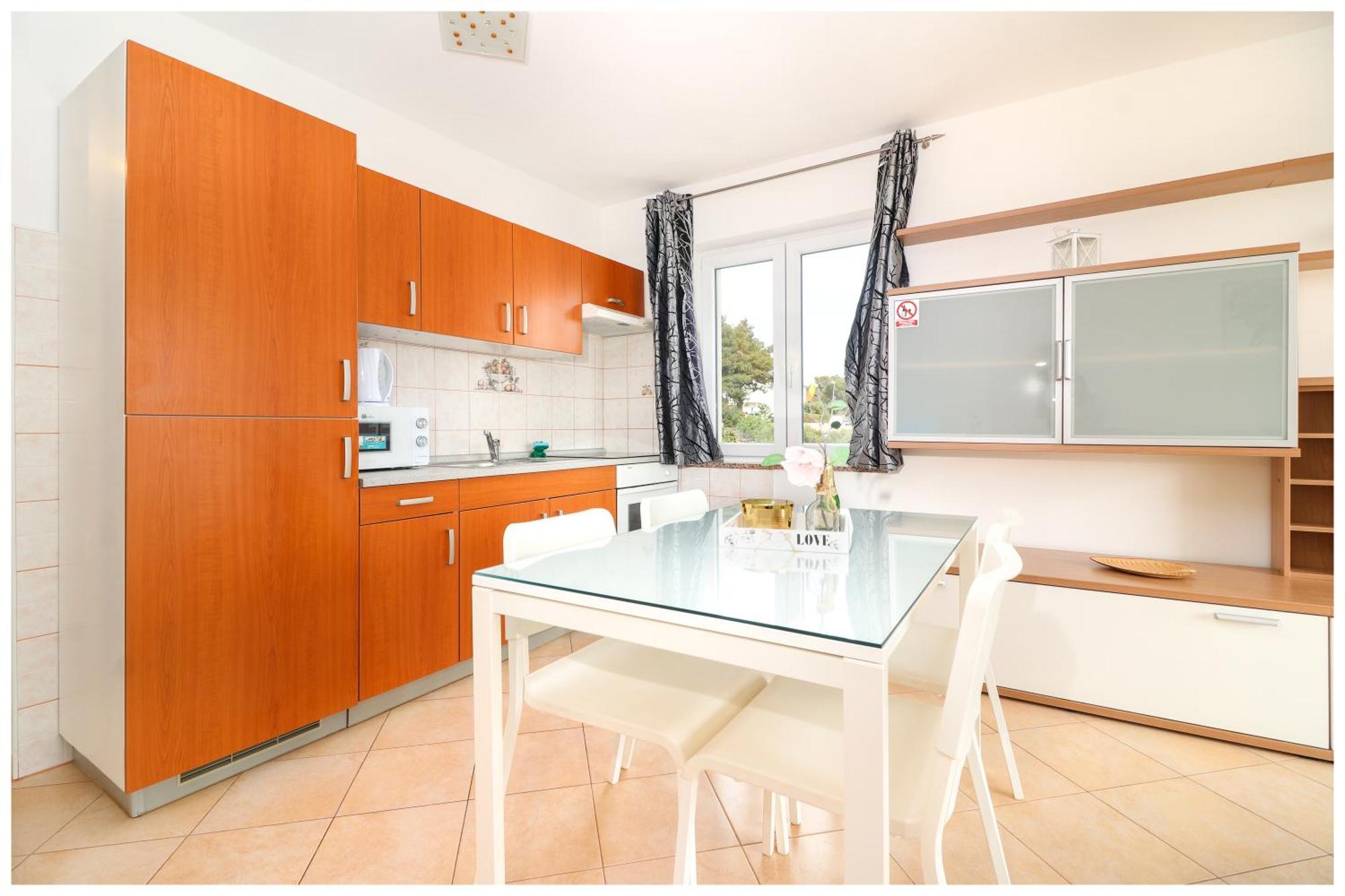Apartment M&z Primošten