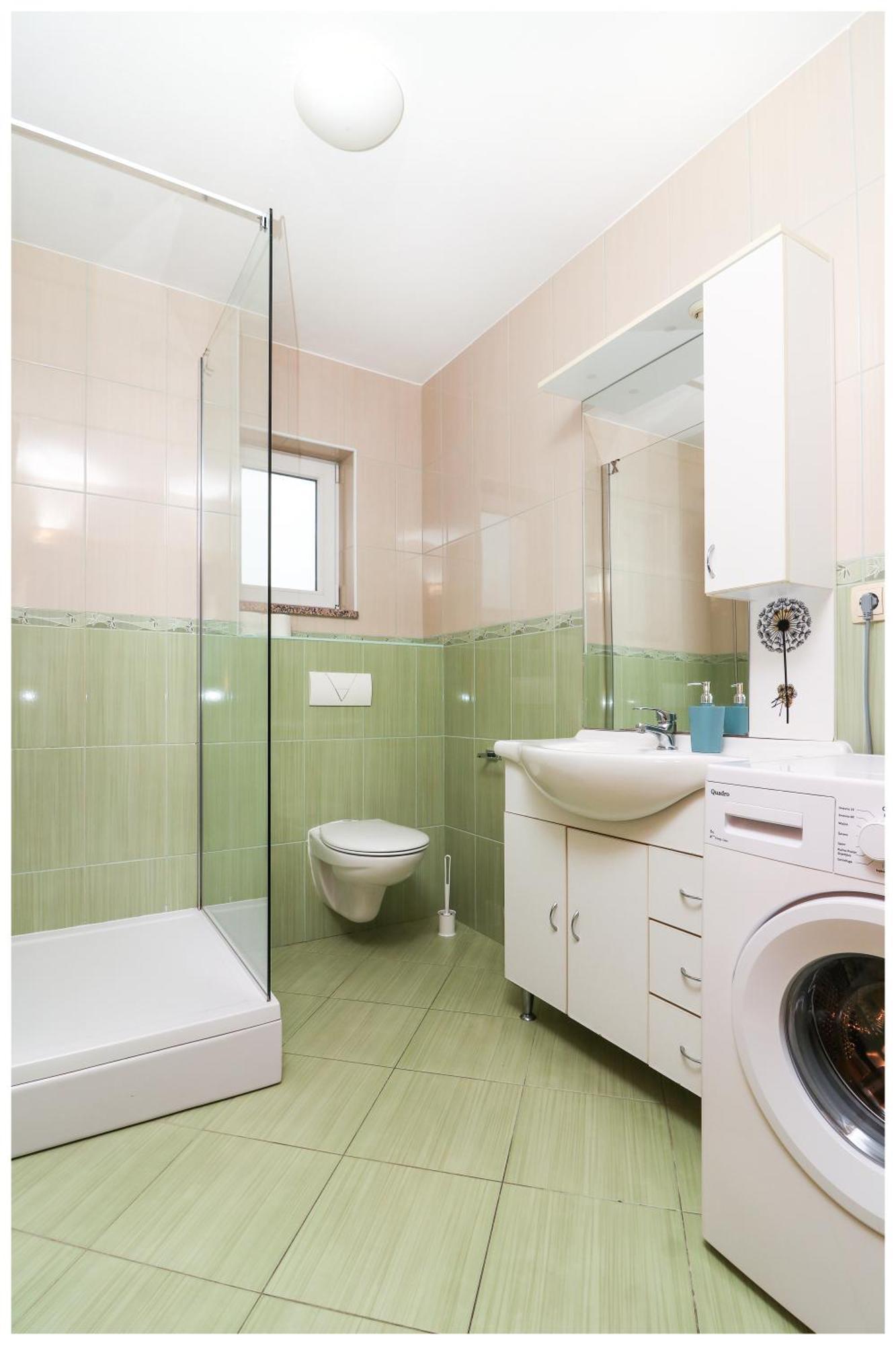 Apartment M&z