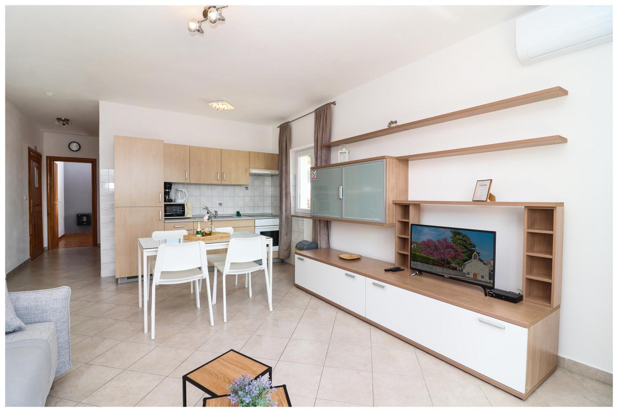 Apartment M&z
