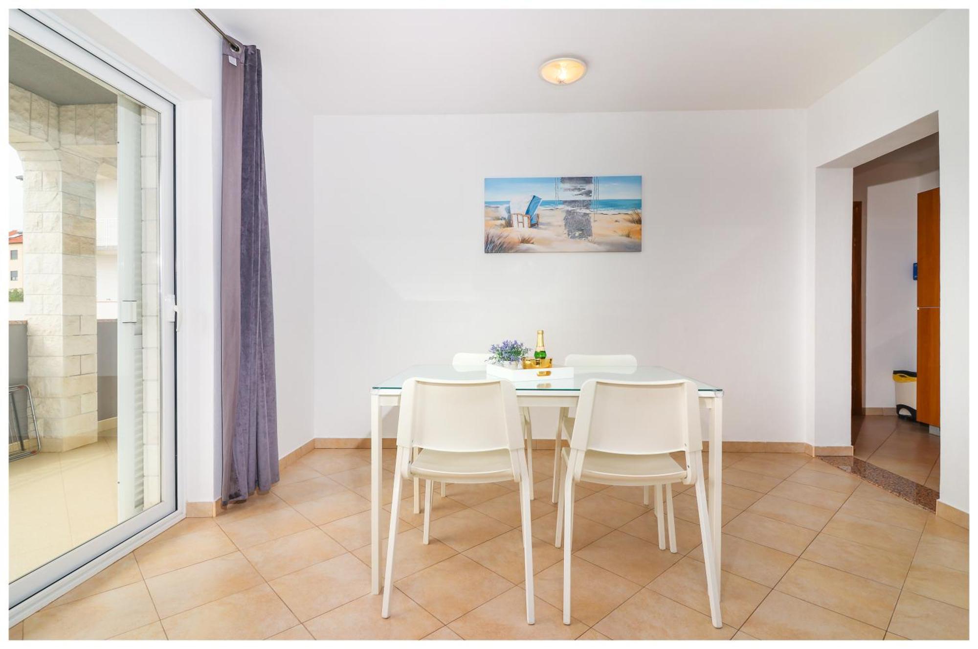 Apartment M&z Primošten