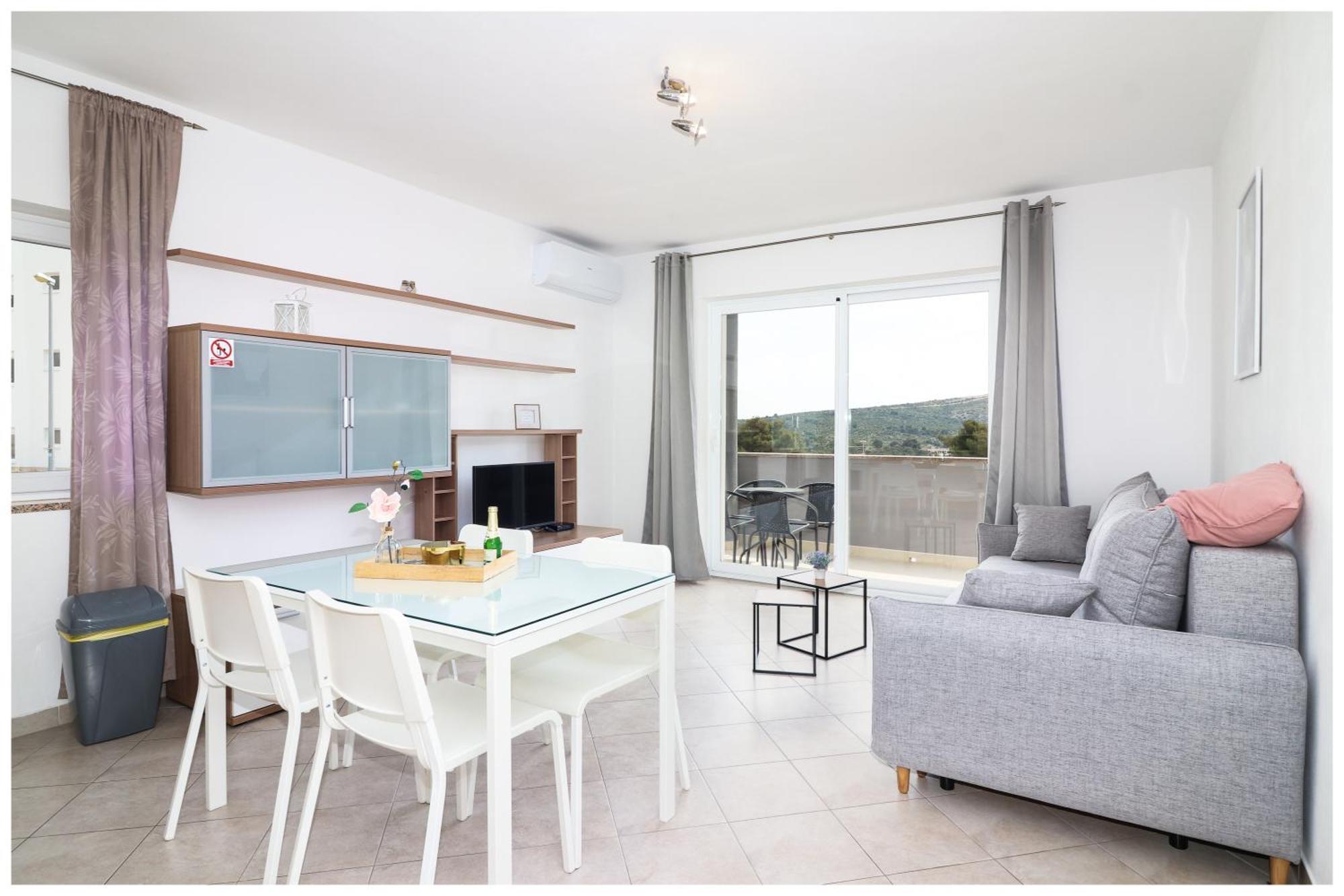 Apartment M&z *